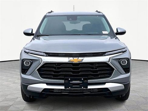 New 2026 Chevrolet TrailBlazer LT image 2