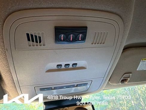 Used 2013 Buick LaCrosse Touring FWD image 23