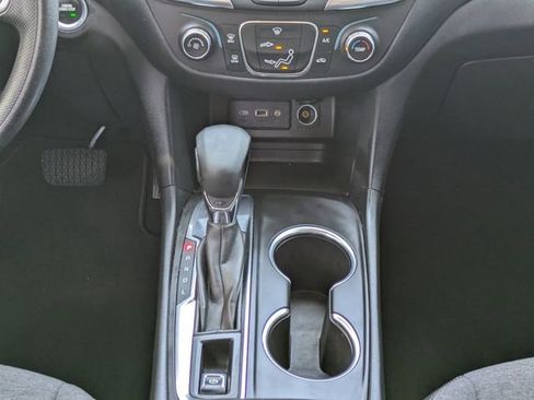 Used 2022 Chevrolet Equinox LT FWD image 20