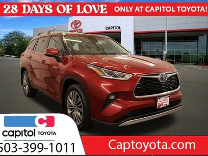 Used 2021 Toyota Highlander Platinum