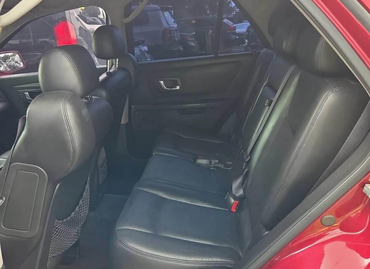 Used 2005 Cadillac SRX RWD image 6