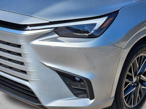 New 2026 Lexus TX 350 AWD image 5