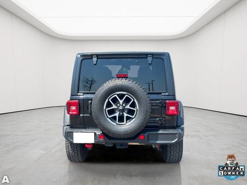 Used 2024 Jeep Wrangler Unlimited Rubicon AWD/4WD image 9