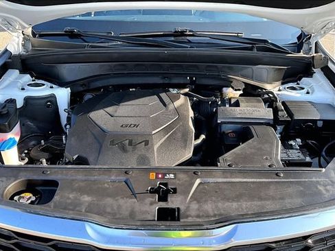 Used 2022 Kia Telluride EX w/ EX Premium Package FWD image 10