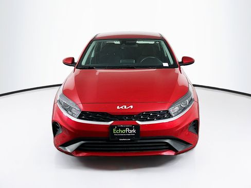 Used 2024 Kia Forte LXS image 2