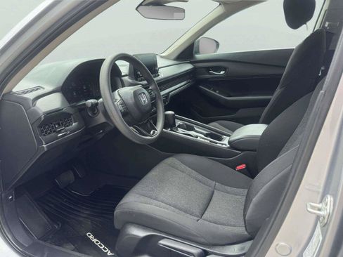 Used 2025 Honda Accord LX image 21