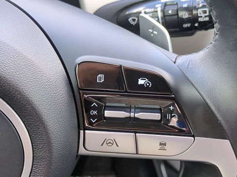 Certified 2023 Hyundai Tucson Limited FWD image 22