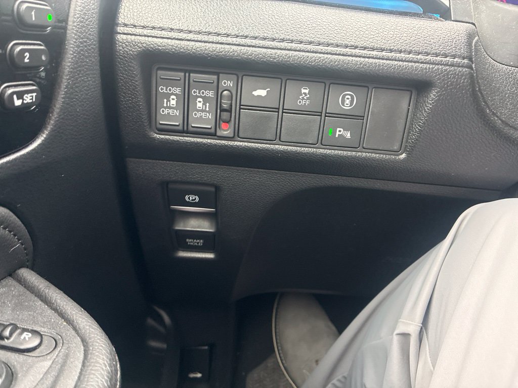 Used 2021 Honda Odyssey Touring image 9