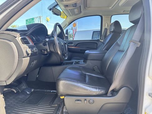 Used 2009 Chevrolet Silverado 2500 LTZ w/ Safety Package image 21