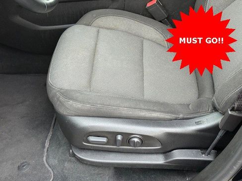 Certified 2023 Chevrolet Traverse LT image 37