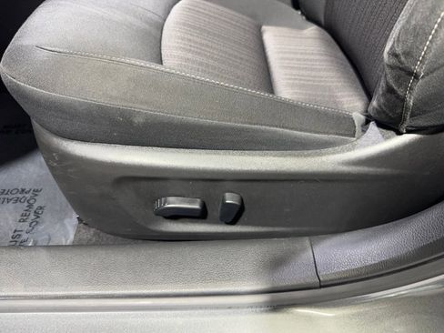 Used 2024 Nissan Altima 2.5 SV image 34