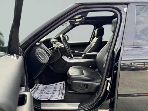 Used 2018 Land Rover Range Rover Sport HSE image 18