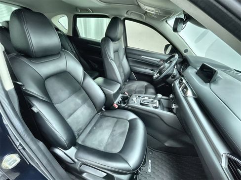 Used 2018 MAZDA CX-5 Touring w/ Preferred Equipment Package image 29