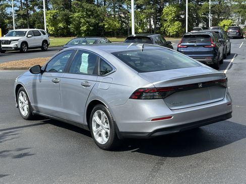 Used 2024 Honda Accord LX image 9