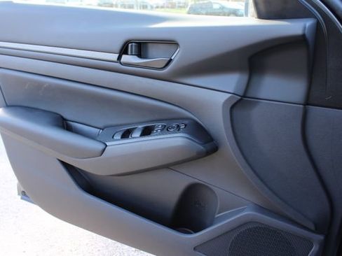 New 2025 Nissan Altima 2.5 S image 14