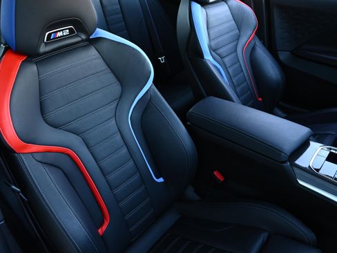 Used 2024 BMW M2 w/ Lighting Package image 33