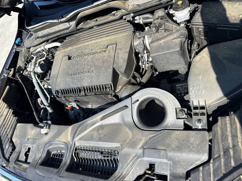 Used 2024 Honda Pilot Touring image 36