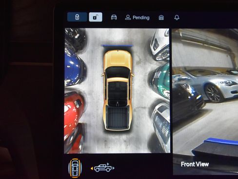 Used 2022 Rivian R1T Adventure image 36