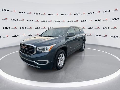 Used 2019 GMC Acadia SLE FWD image 4