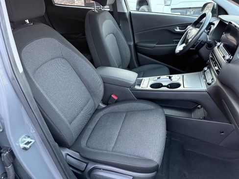 Used 2023 Hyundai Kona SEL image 11