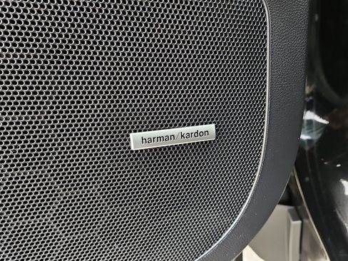 Used 2023 Subaru Ascent Touring image 14