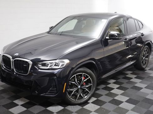 Used 2022 BMW X4 M40i AWD/4WD image 2