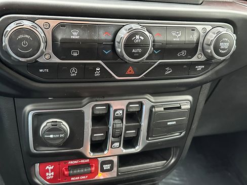 Used 2020 Jeep Wrangler Unlimited Rubicon image 20