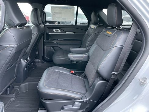 New 2026 Ford Explorer Tremor w/ Tremor Convenience Package image 8