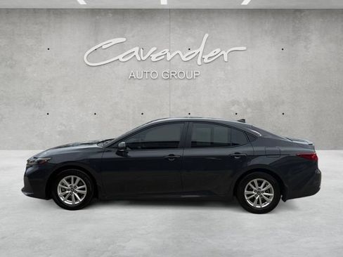Used 2025 Toyota Camry LE w/ Convenience Package FWD image 14