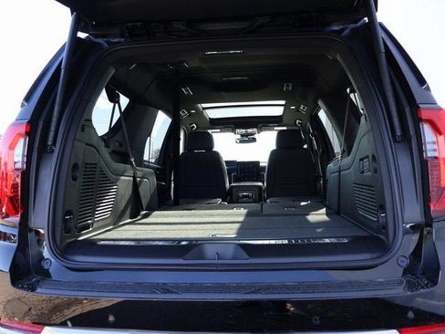 New 2026 GMC Yukon XL Denali w/ Sun & Power Step Package AWD/4WD image 19