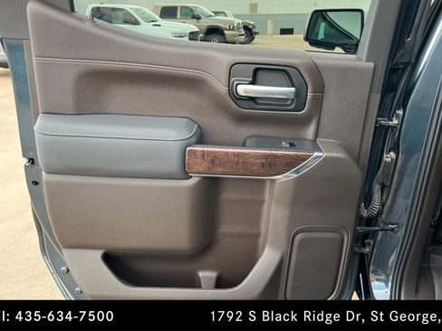 Used 2021 GMC Sierra 1500 Denali w/ Denali Ultimate Package AWD/4WD image 18