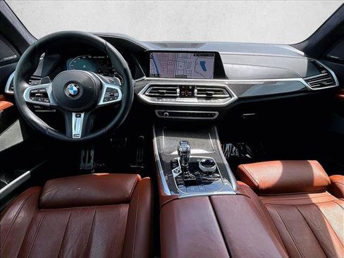 Used 2021 BMW X5 M50i AWD/4WD image 16