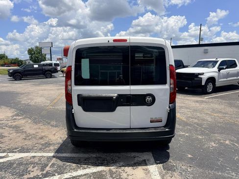 Used 2019 RAM ProMaster City Tradesman FWD image 6