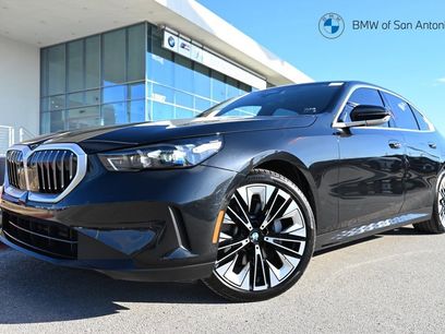 Certified 2025 BMW 530i xDrive w/ Premium Package