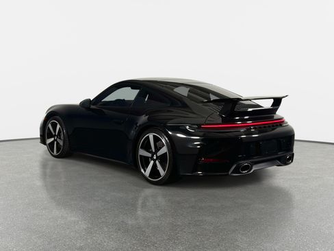 Used 2025 Porsche 911 Carrera RWD image 10