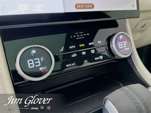 Used 2024 Jaguar F-PACE R-Dynamic S image 36