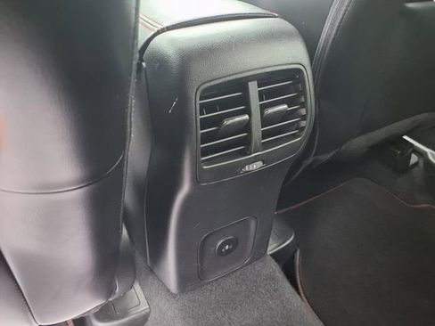 Used 2023 Ford Escape ST-Line image 10