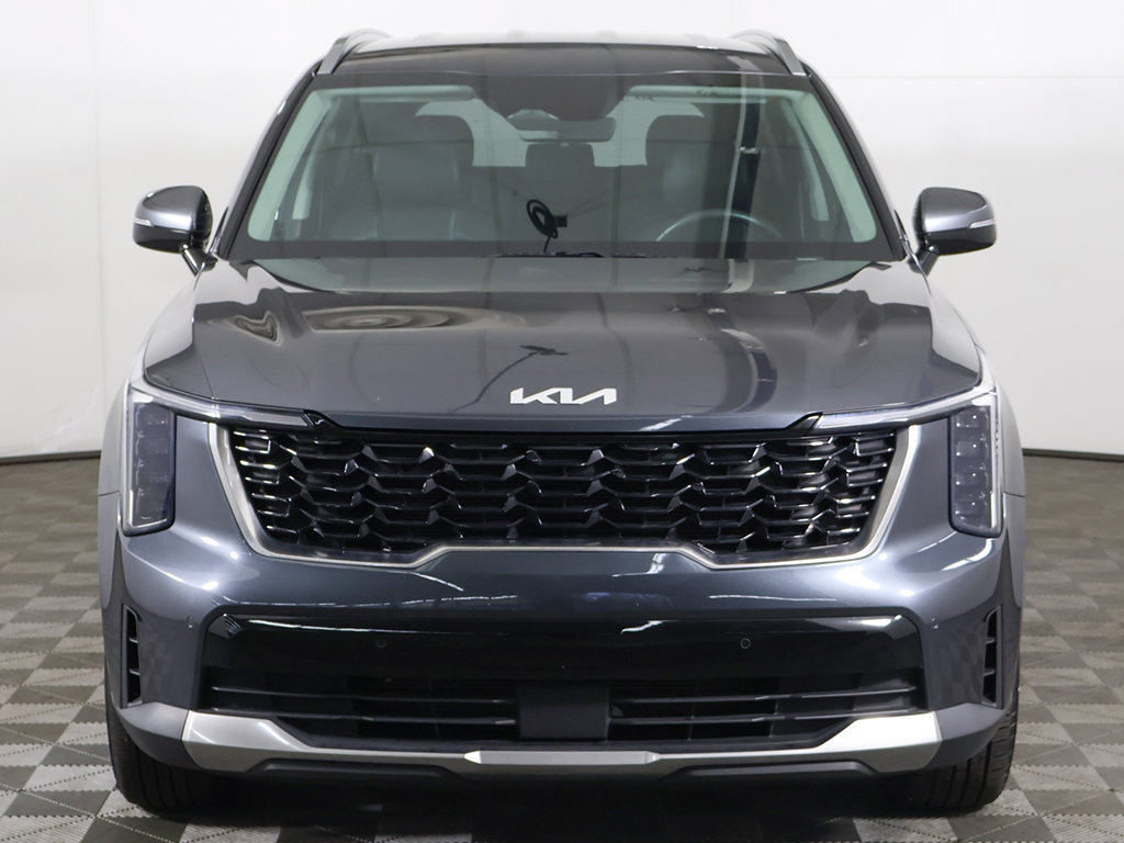Used 2024 Kia Sorento S w/ Panoramic Sunroof Package FWD image 12