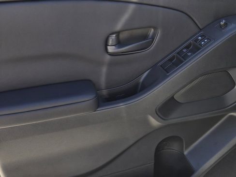 New 2026 Nissan Frontier SV w/ All-Weather Content Package AWD/4WD image 8