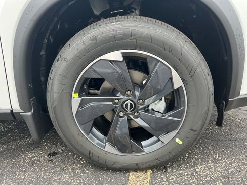 New 2026 Nissan Rogue SV w/ Cold Weather Package image 11