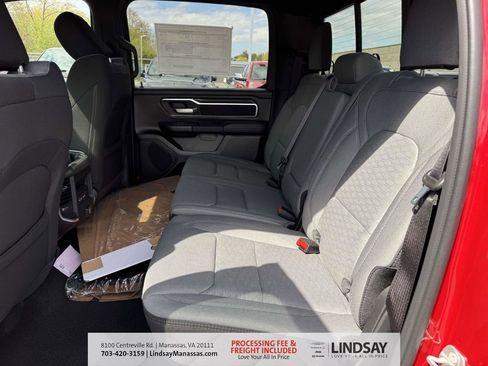 New 2026 RAM 1500 4x4 Crew Cab image 19