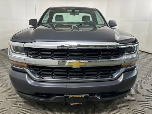 Used 2017 Chevrolet Silverado 1500 W/T w/ Trailering Package image 8