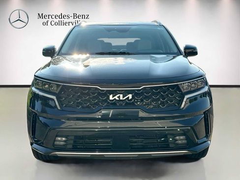 Used 2023 Kia Sorento SX Prestige w/ Panoramic Sunroof Package AWD/4WD image 2