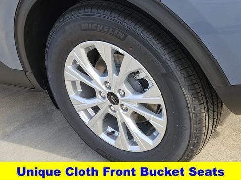 New 2026 Ford Escape Active image 9