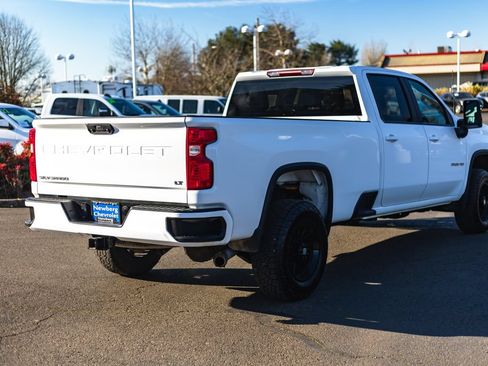 Used 2024 Chevrolet Silverado 3500 LT AWD/4WD image 7