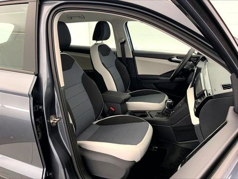 New 2026 Volkswagen Taos S image 9