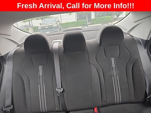 Used 2022 Hyundai Elantra Blue FWD image 13