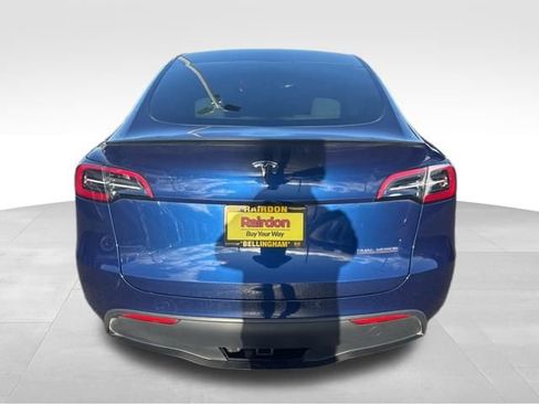 Used 2024 Tesla Model Y Performance image 6