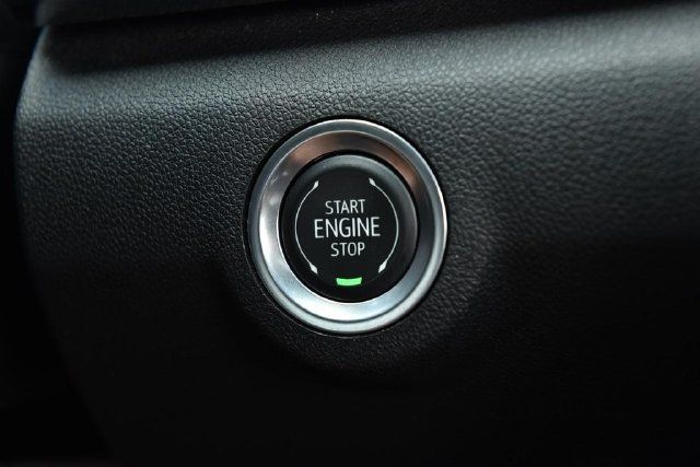 Used 2025 GMC Terrain Elevation FWD image 15