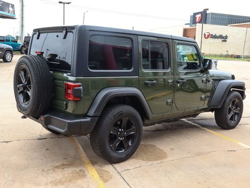 Used 2021 Jeep Wrangler Unlimited Sport AWD/4WD image 5